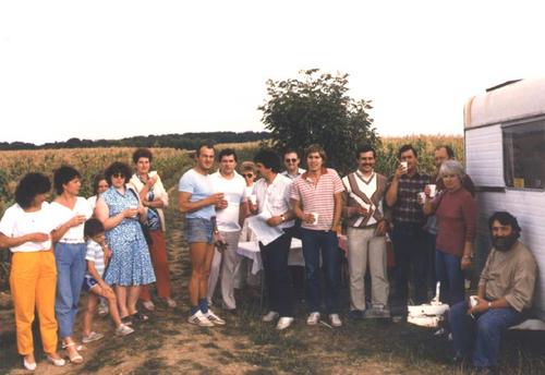 1986group2kgt.jpg